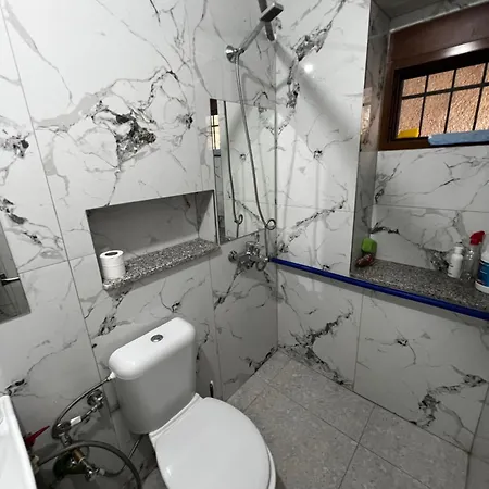 Apartment Boulevard *